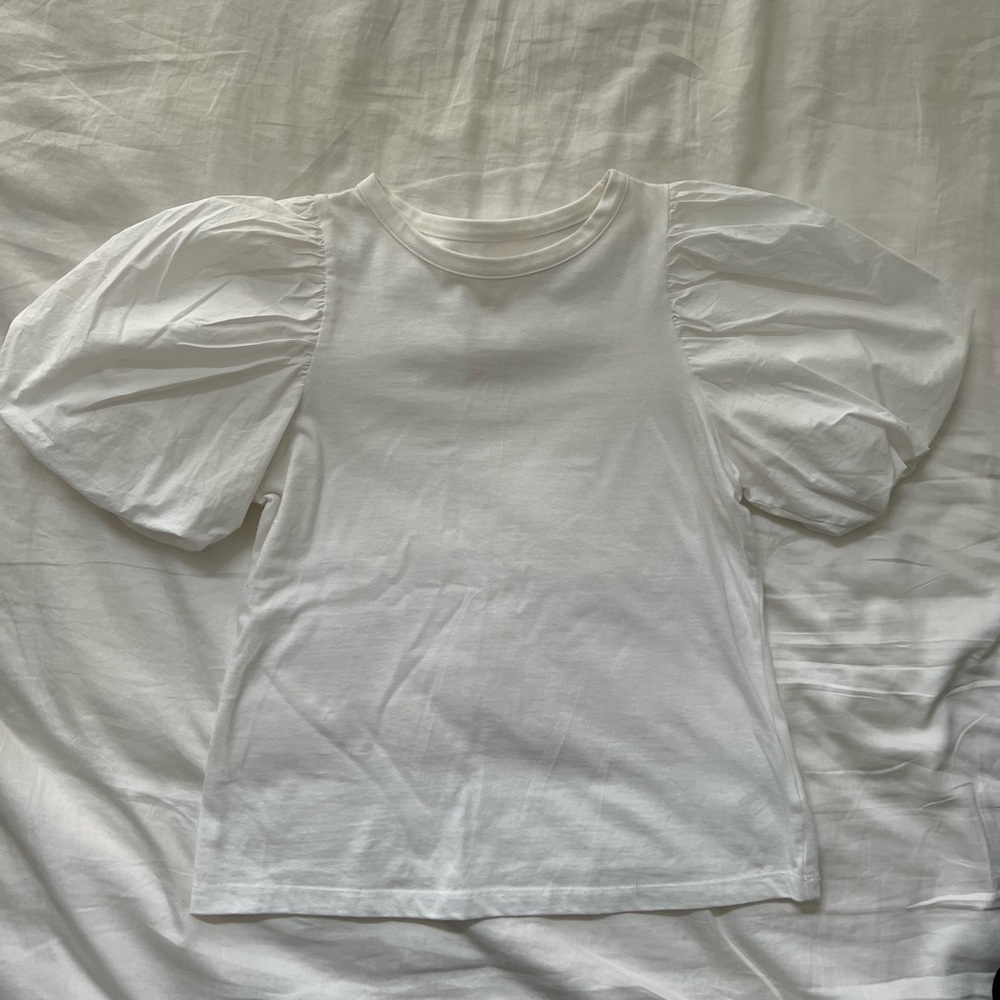 Puff sleeve blouse